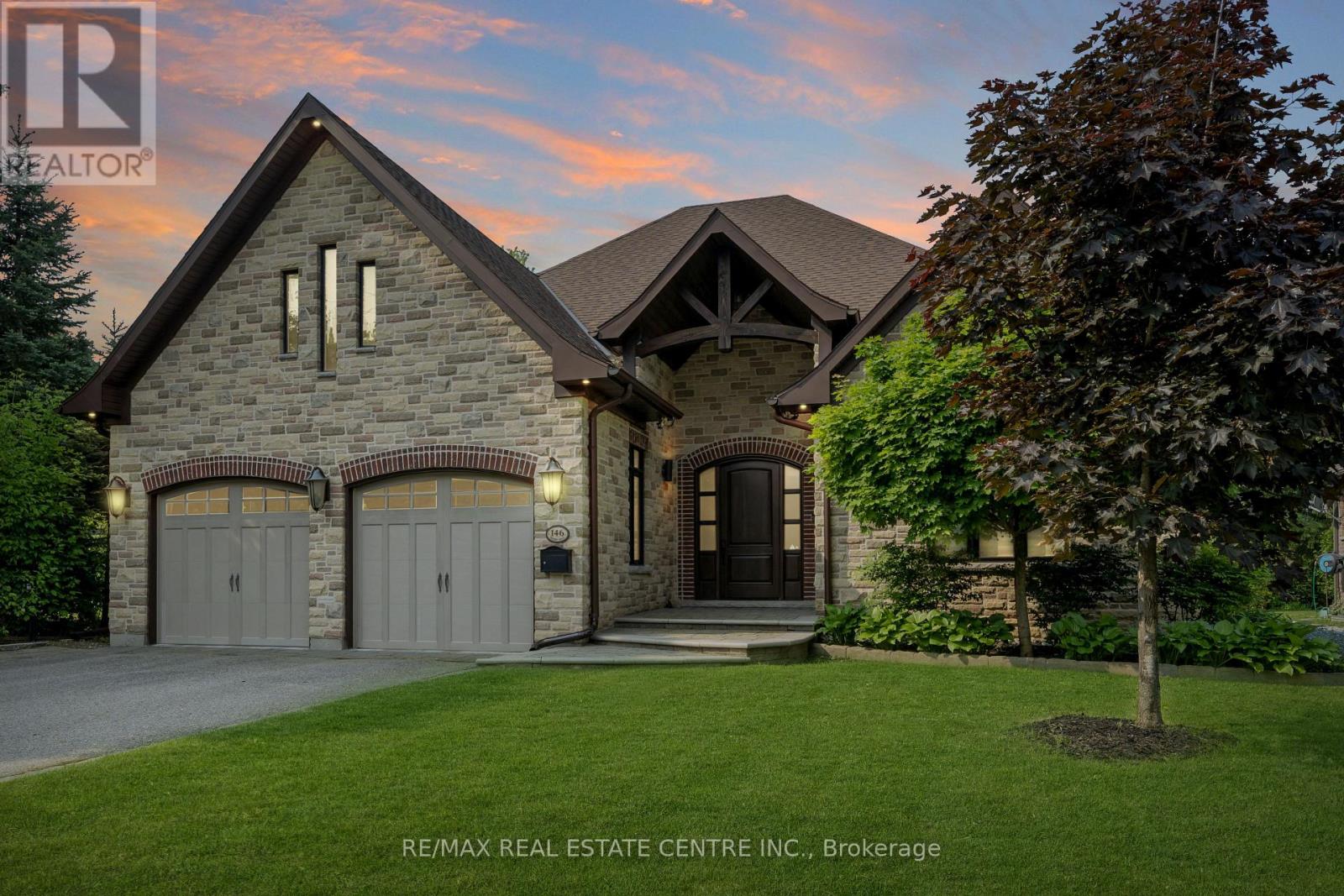 Property at 146 REXWAY DRIVE image 1