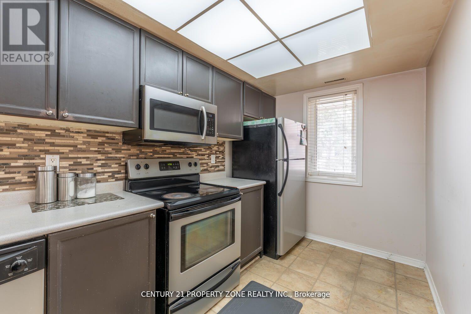 139 - 85 Bristol Road E, Mississauga (Hurontario), Ontario  L4Z 3N8 - Photo 11 - W12272936