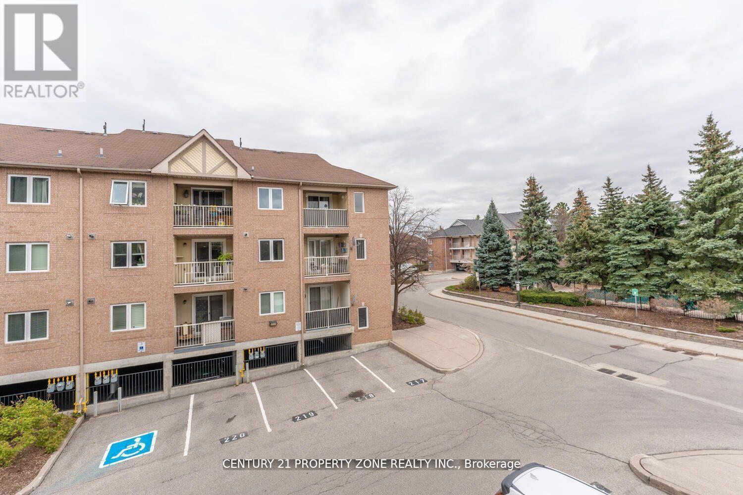 Property at 139 - 85 BRISTOL ROAD E image 3