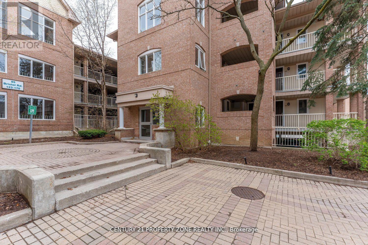 139 - 85 Bristol Road E, Mississauga (Hurontario), Ontario  L4Z 3N8 - Photo 32 - W12272936