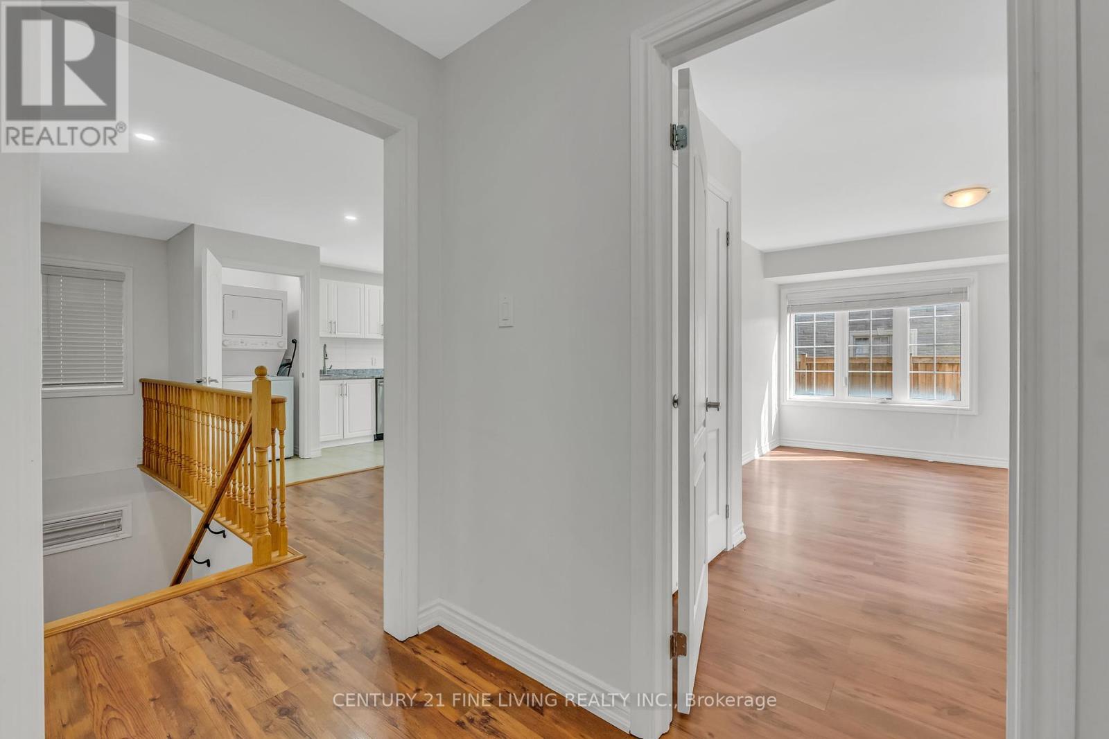 495 Queen Mary Drive, Brampton, Ontario L7A 4Y1 - Photo 33 - W12272978