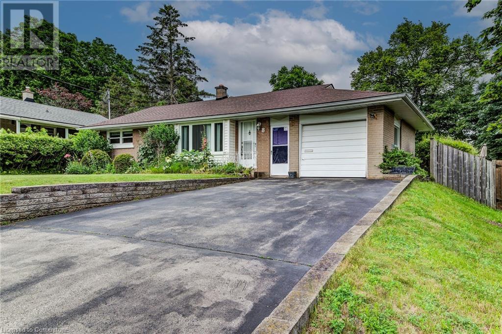 Property at 8 GORDON Street image 4