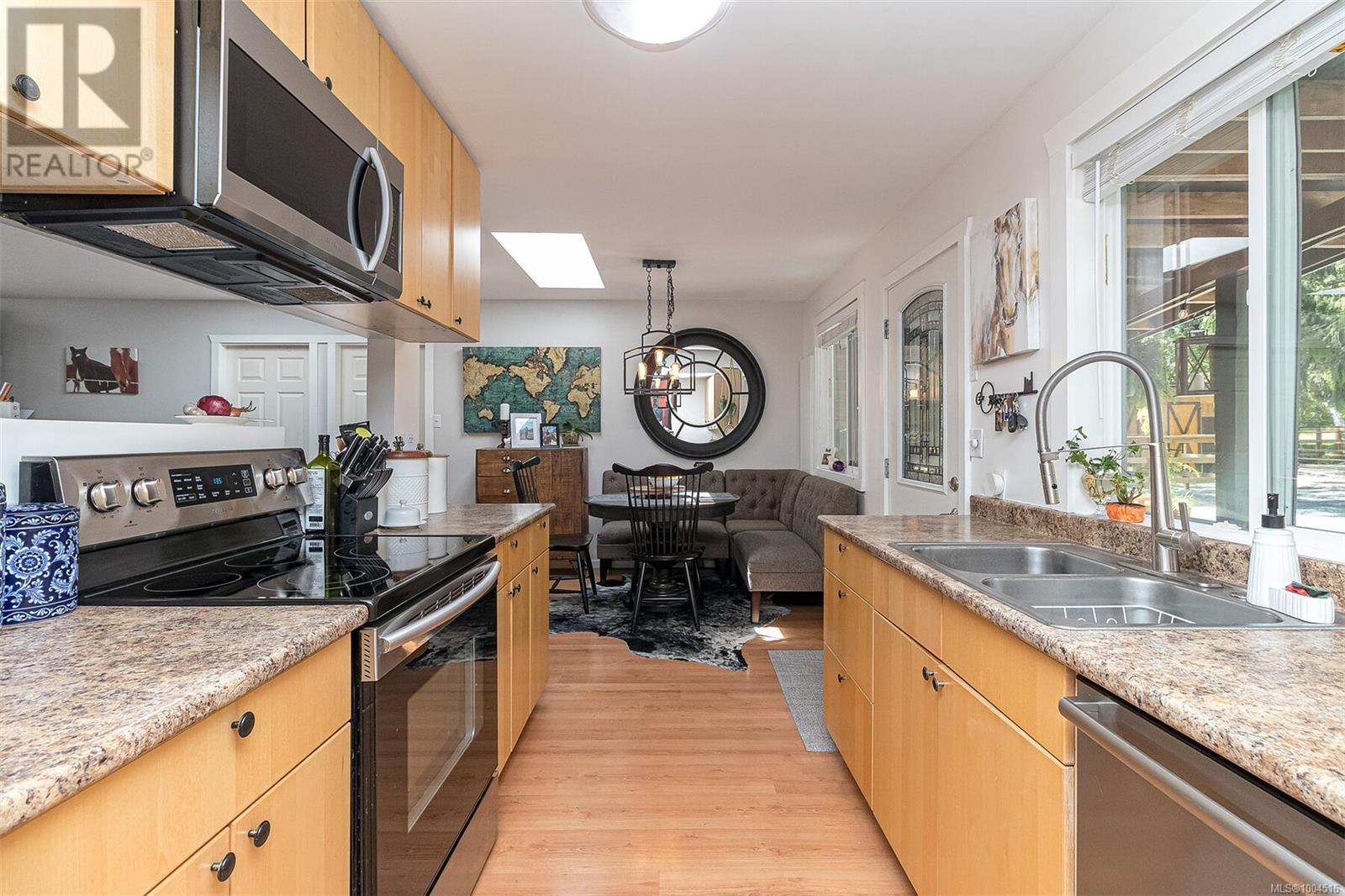 3412 Otter Point Rd, Sooke, British Columbia  V9Z 0J9 - Photo 24 - 1004516