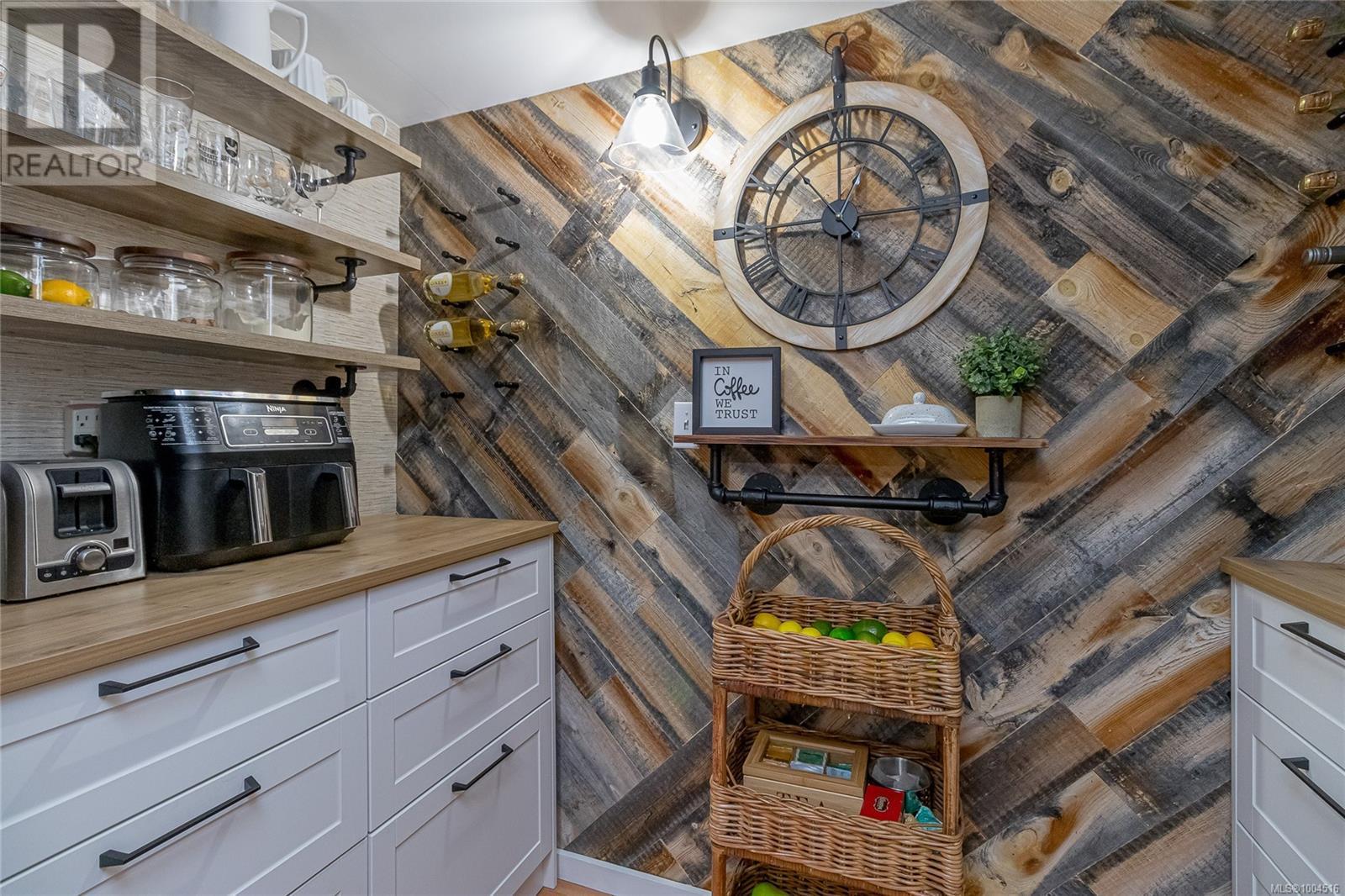 3412 Otter Point Rd, Sooke, British Columbia  V9Z 0J9 - Photo 27 - 1004516