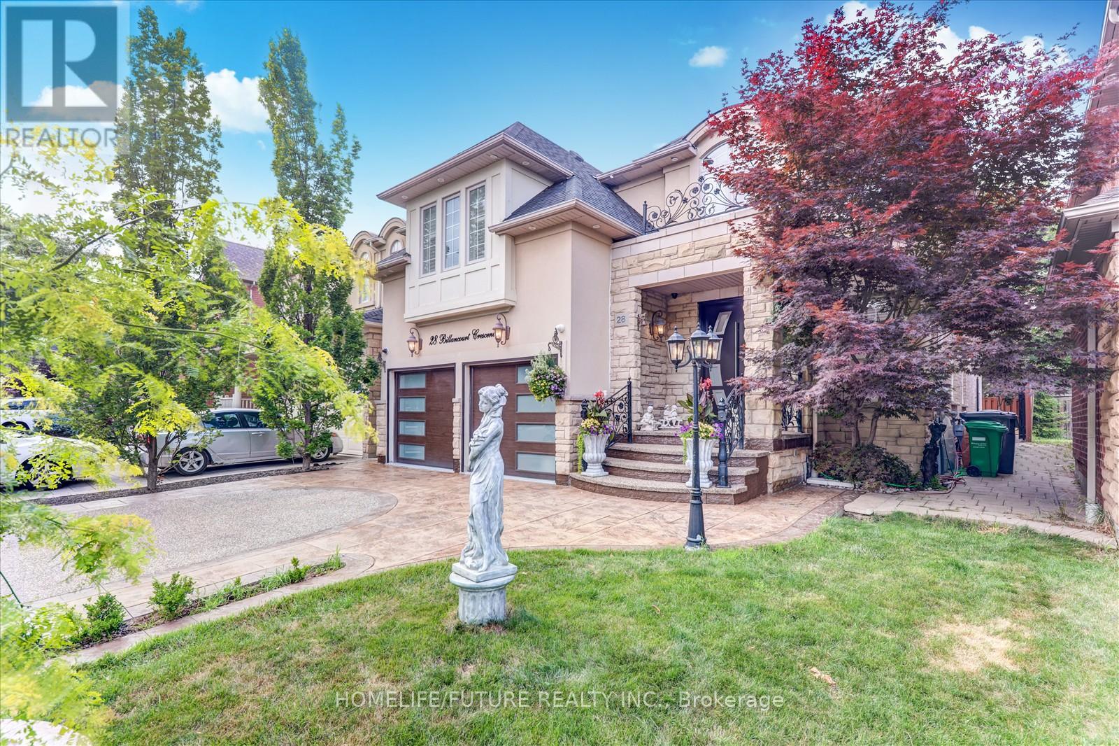 Property at 28 BILLANCOURT CRESCENT image 4