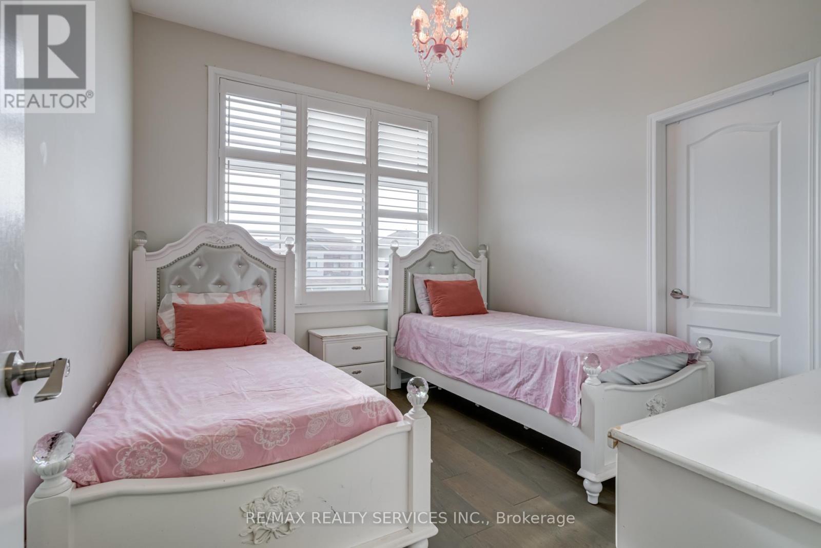 18 Lise Lane, Haldimand, Ontario  N3W 0C8 - Photo 24 - X12272677