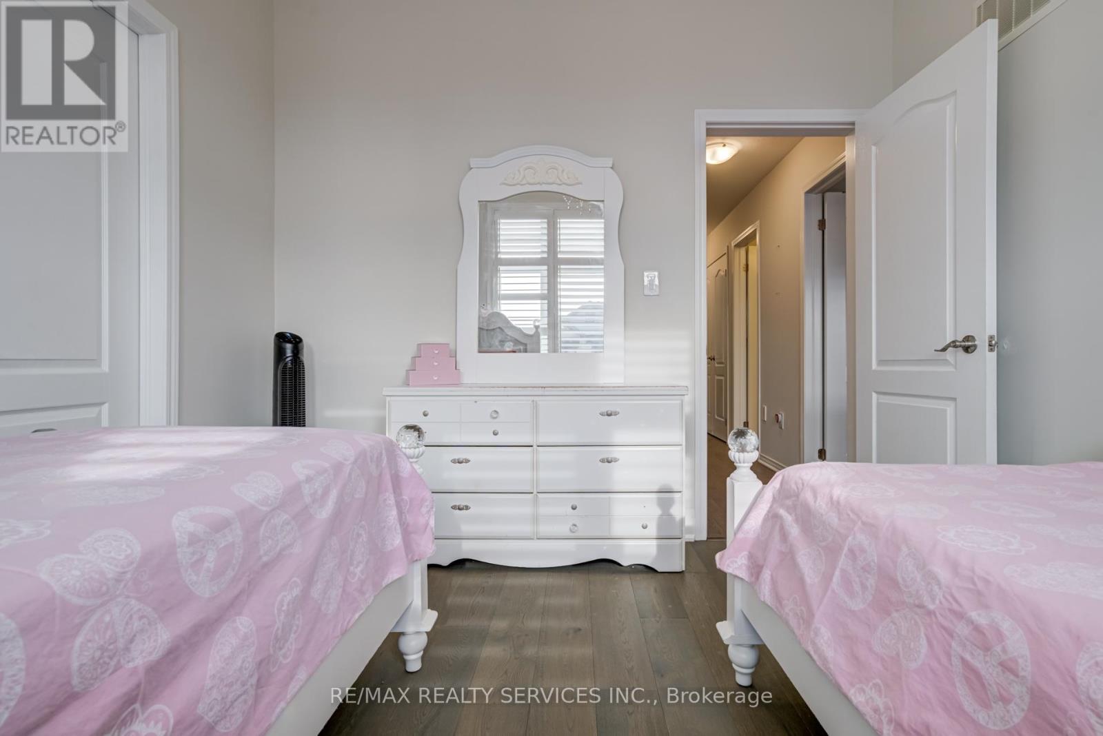 18 Lise Lane, Haldimand, Ontario  N3W 0C8 - Photo 25 - X12272677