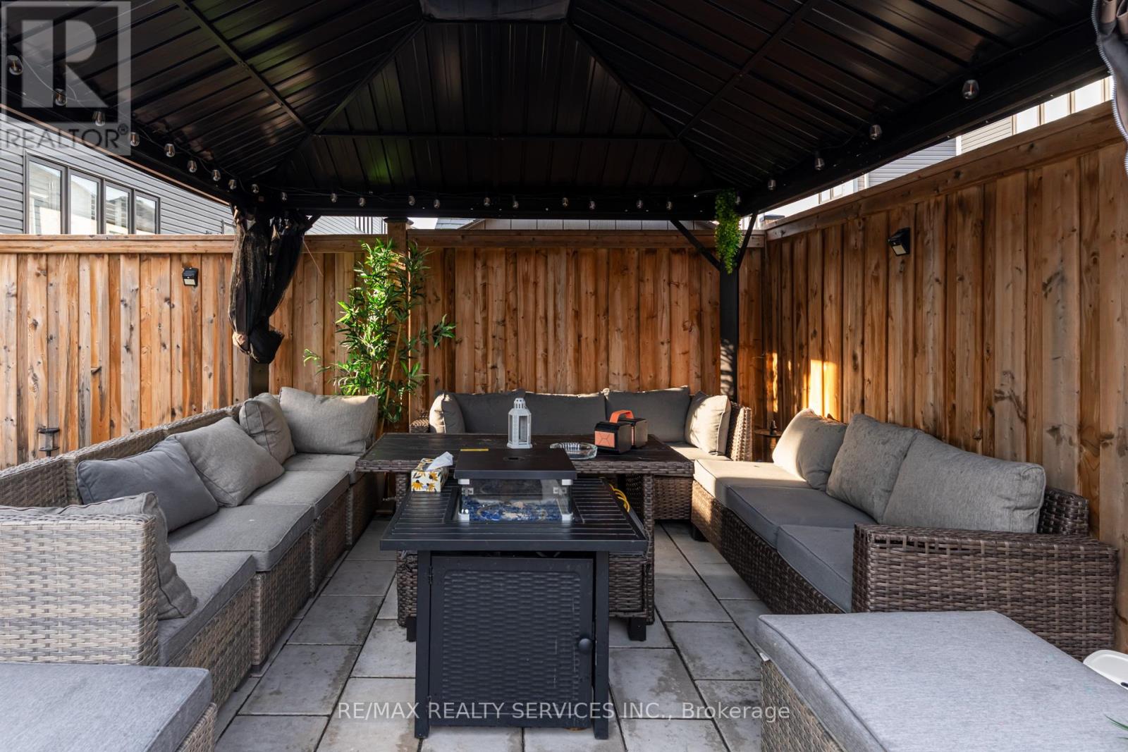 18 Lise Lane, Haldimand, Ontario  N3W 0C8 - Photo 46 - X12272677