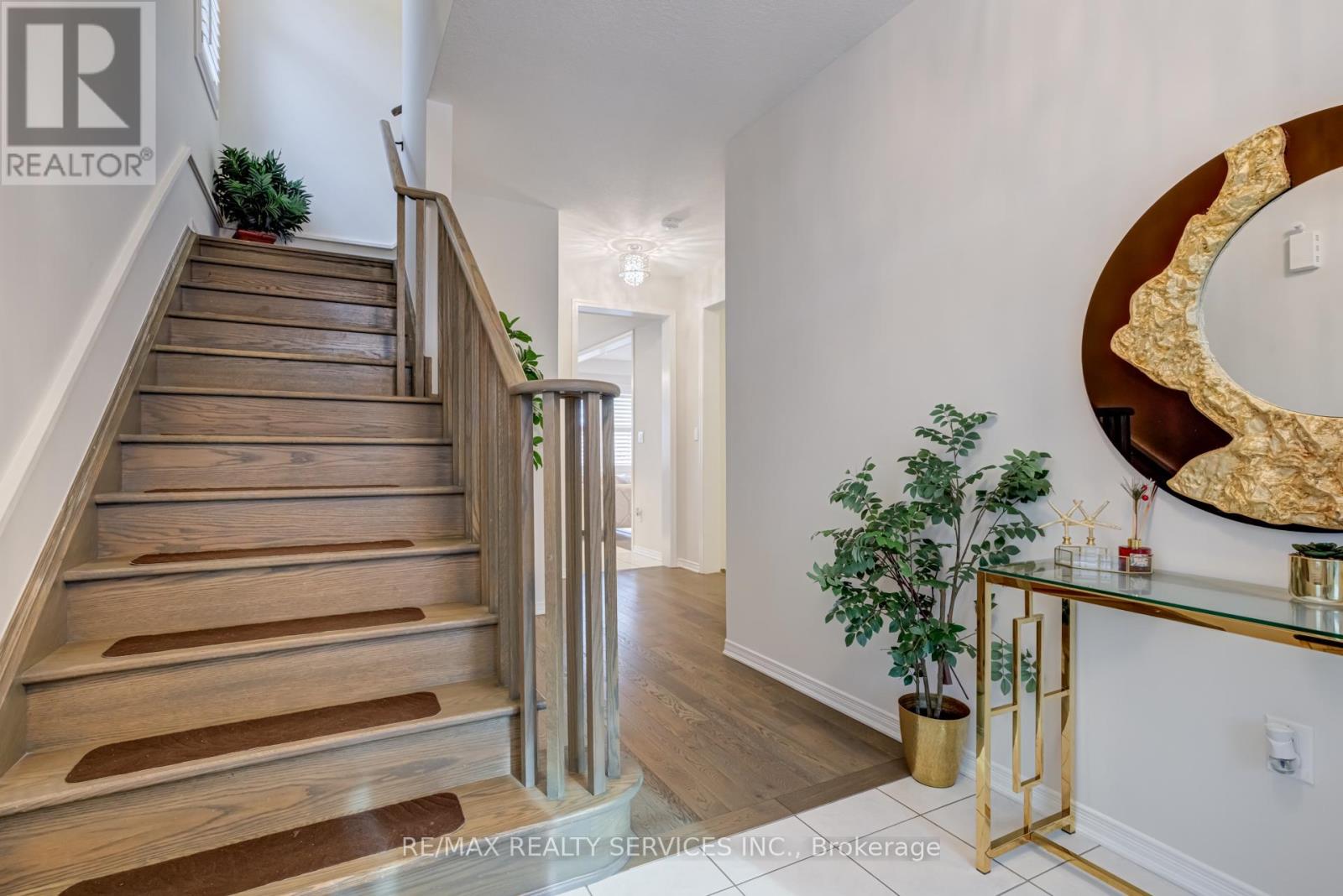 18 Lise Lane, Haldimand, Ontario  N3W 0C8 - Photo 7 - X12272677