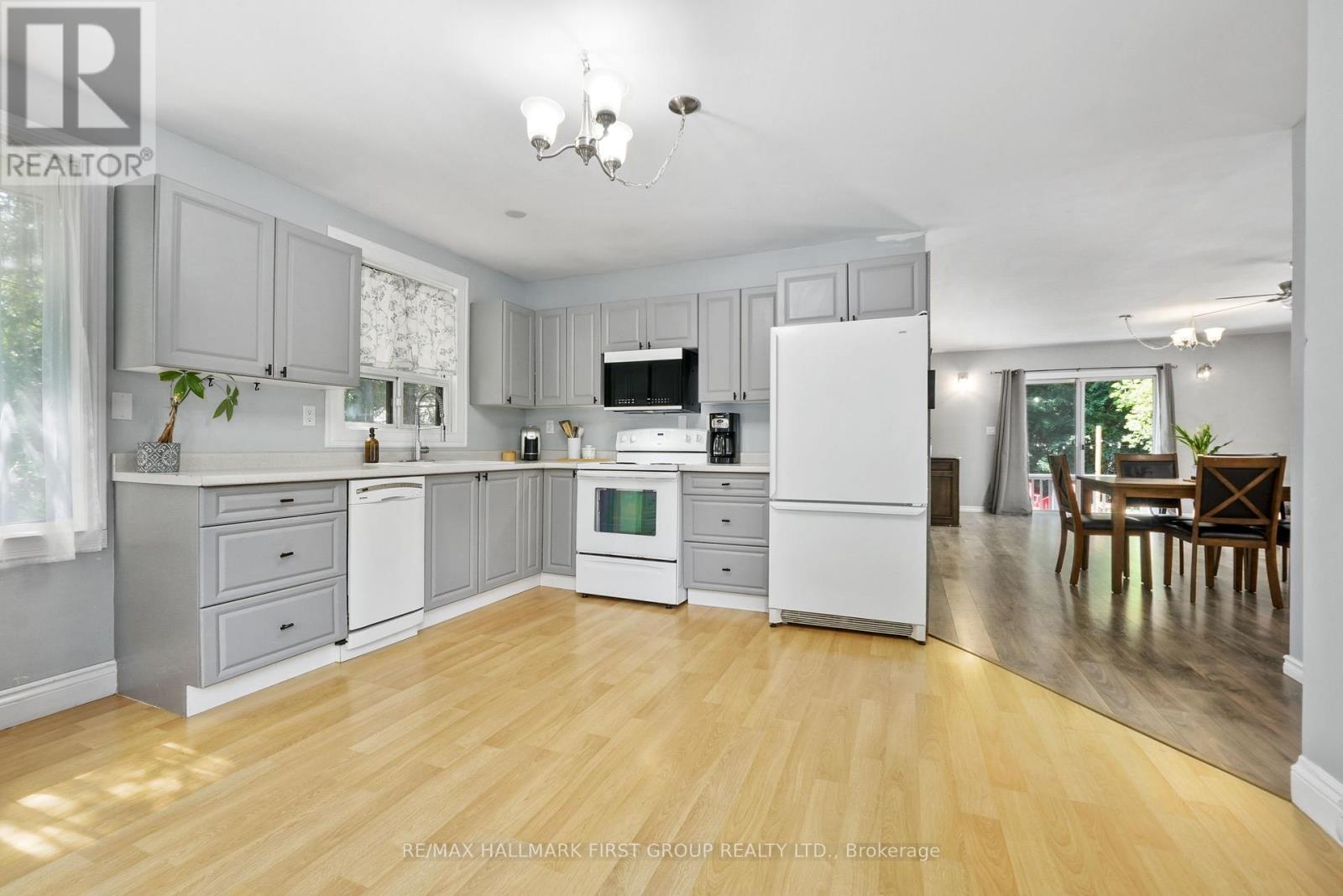14 Durham Street S, Cramahe, Ontario  K0K 1S0 - Photo 6 - X12272753