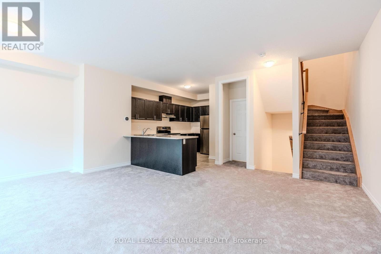 Property at 149 - 677 PARK ROAD N image 5