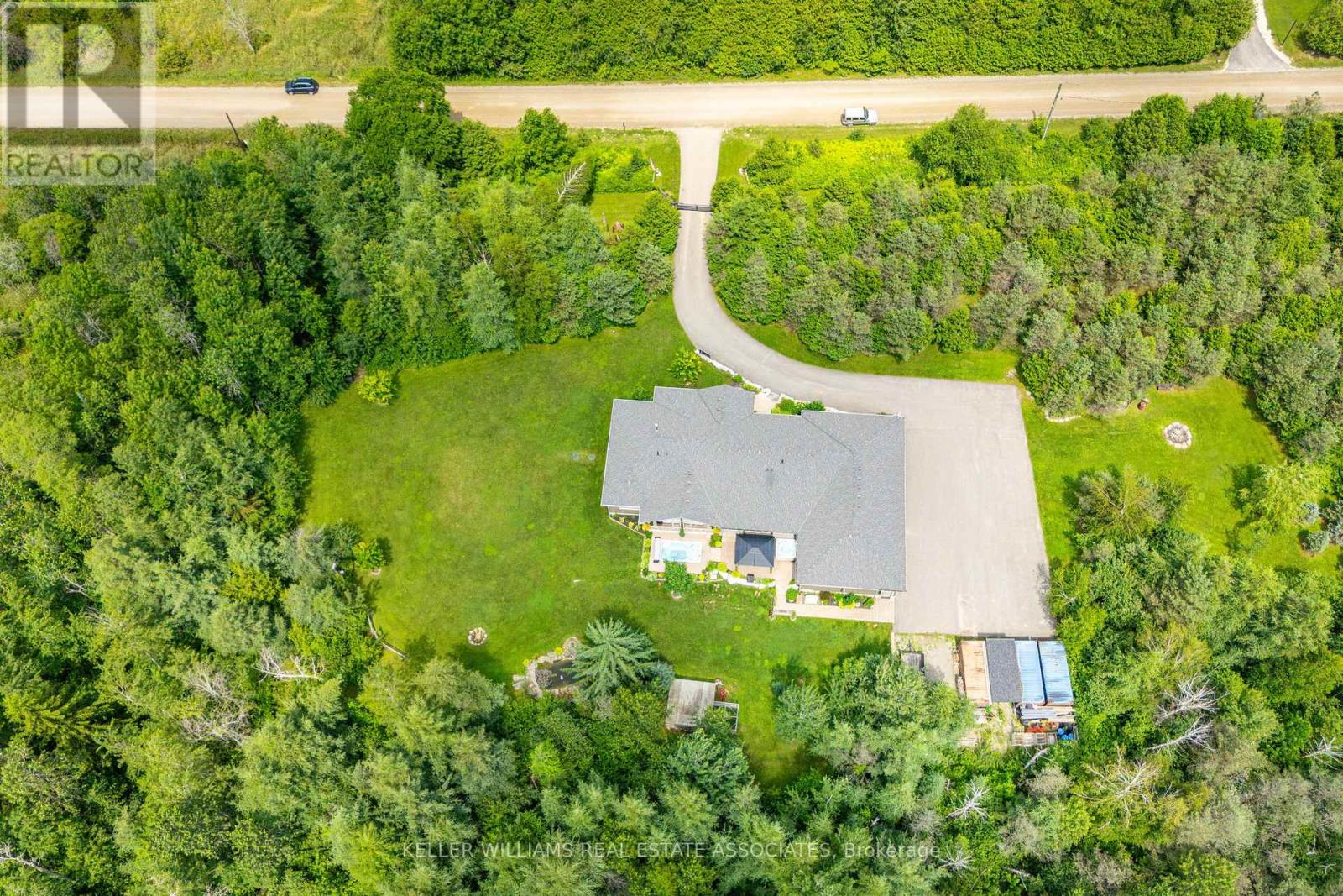 5594 First Line, Erin, Ontario  L0N 1N0 - Photo 3 - X12273006