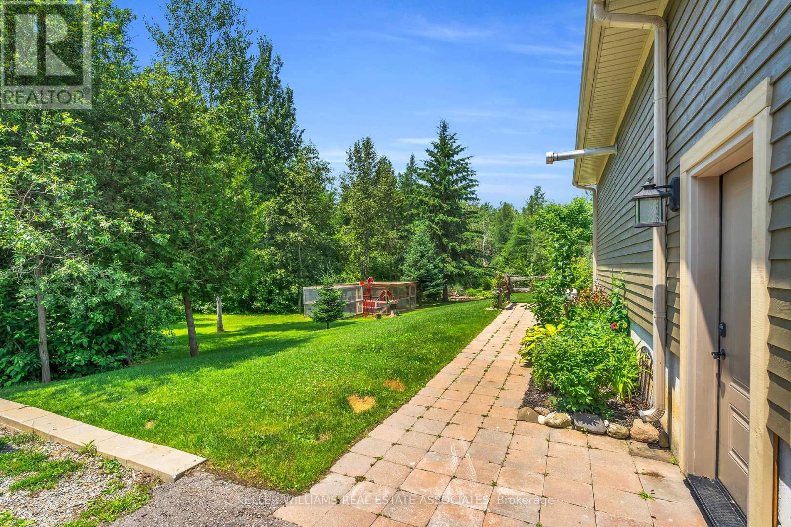 5594 First Line, Erin, Ontario  L0N 1N0 - Photo 39 - X12273006