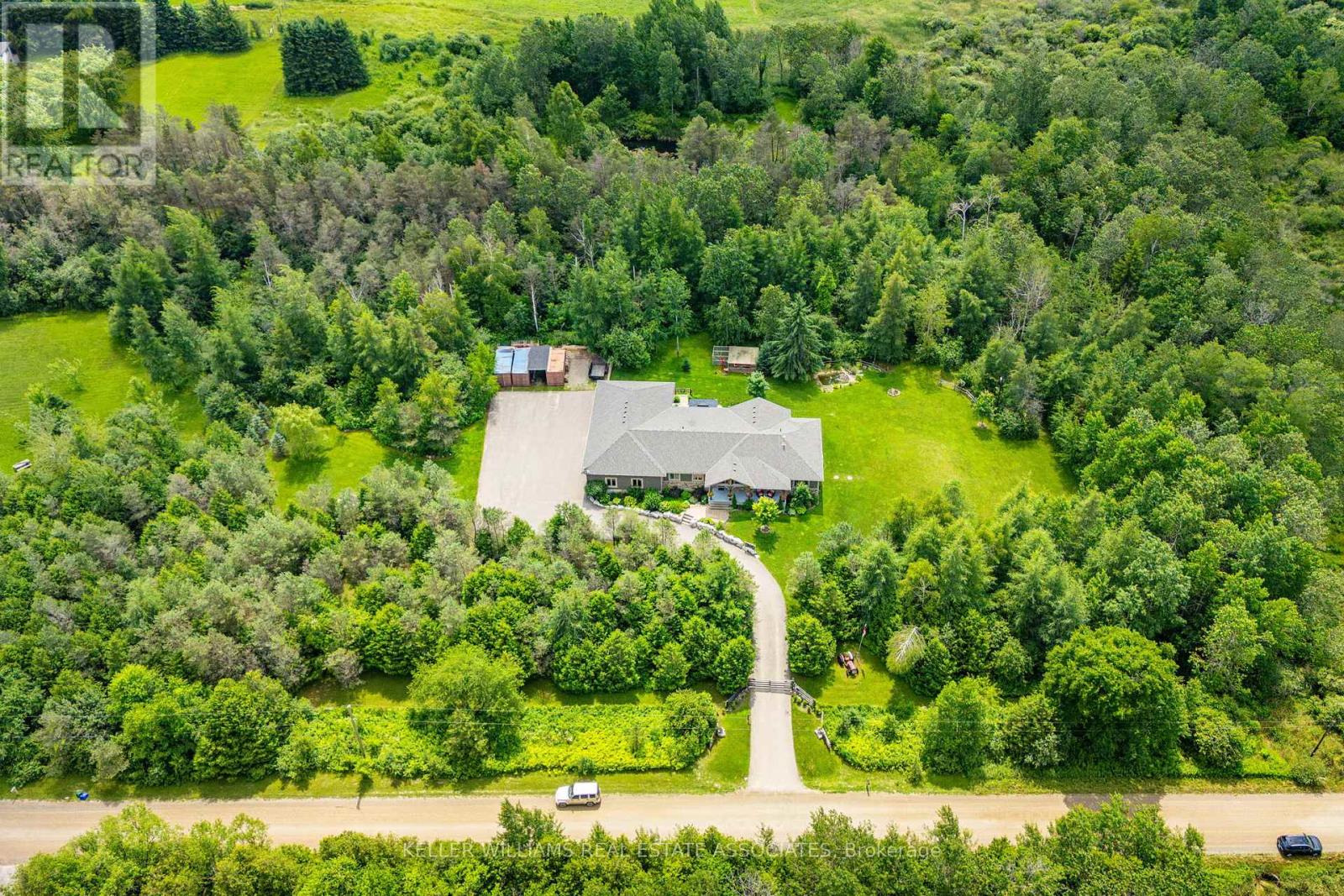 5594 First Line, Erin, Ontario  L0N 1N0 - Photo 4 - X12273006