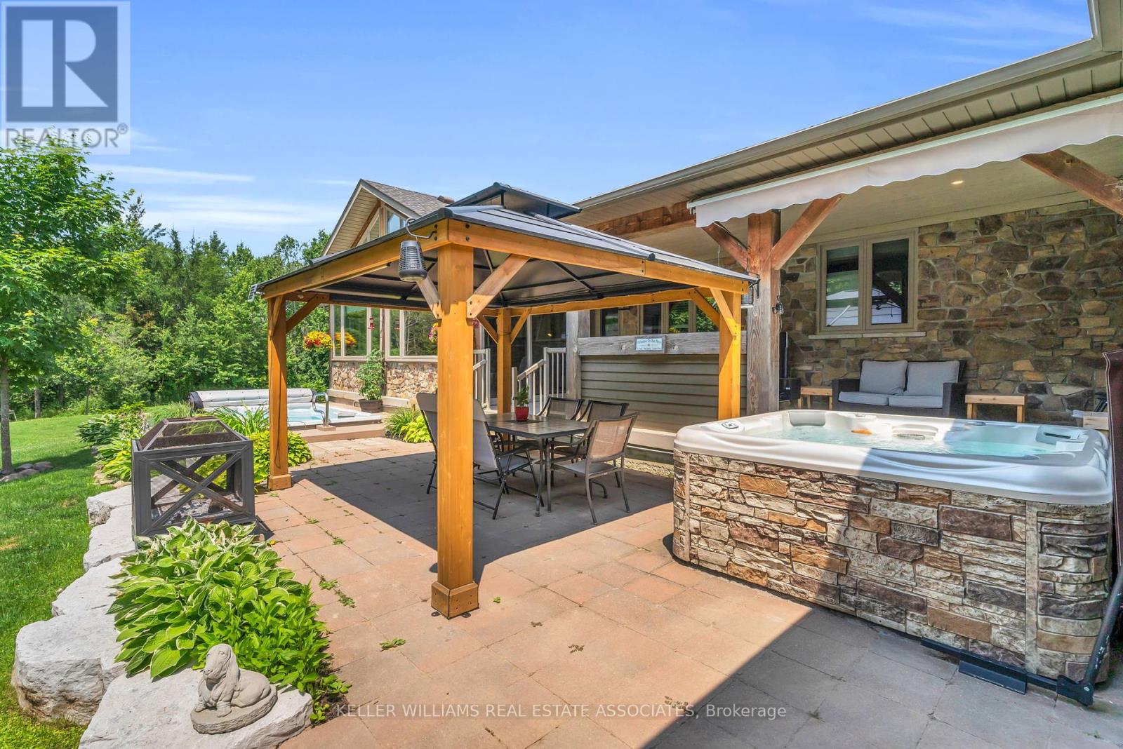 5594 First Line, Erin, Ontario  L0N 1N0 - Photo 41 - X12273006