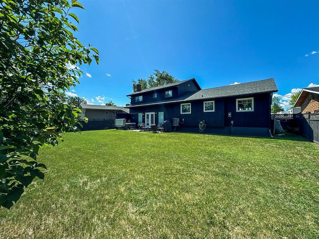12 Parkway Drive, Swan River, Manitoba  R0L 1Z0 - Photo 3 - 202517300