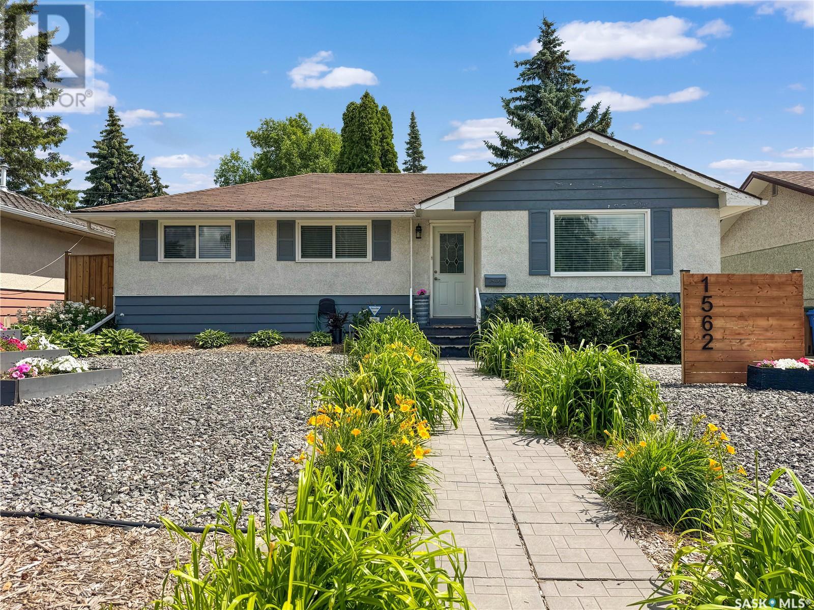 1562 91st STREET, north battleford, Saskatchewan