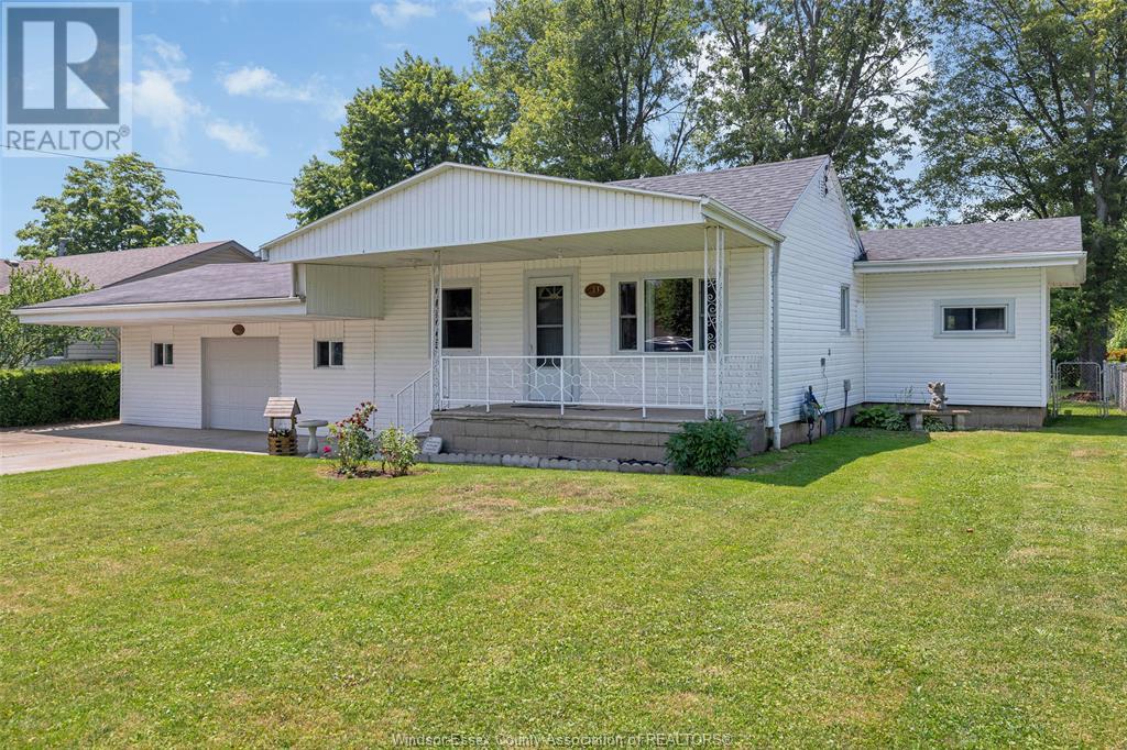 Property at 211 DUBOIS AVENUE image 1