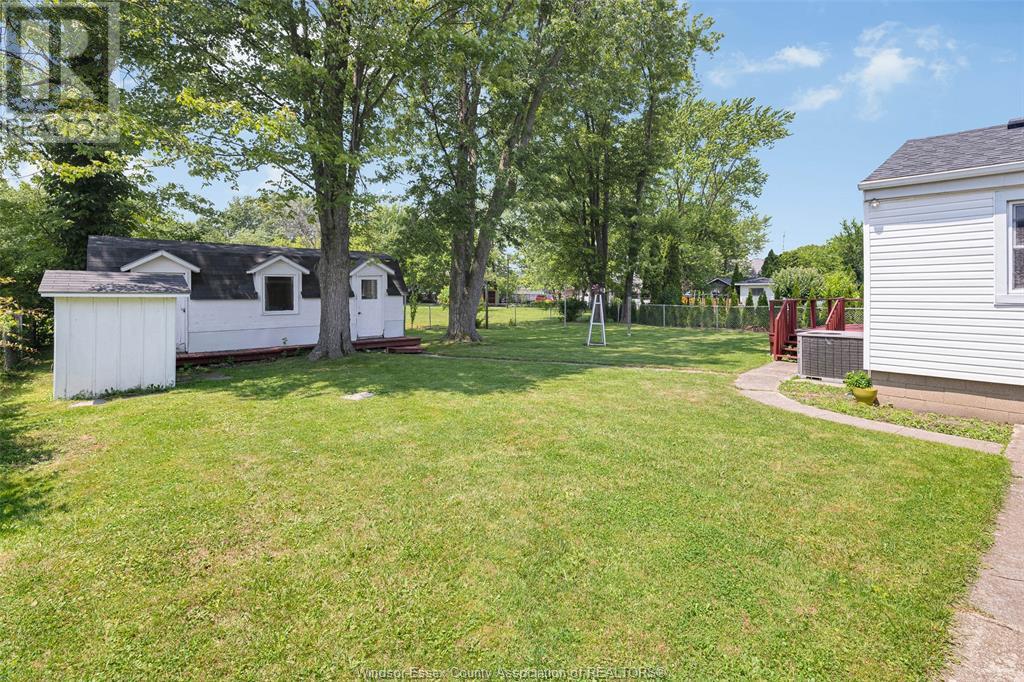 Property at 211 DUBOIS AVENUE image 5