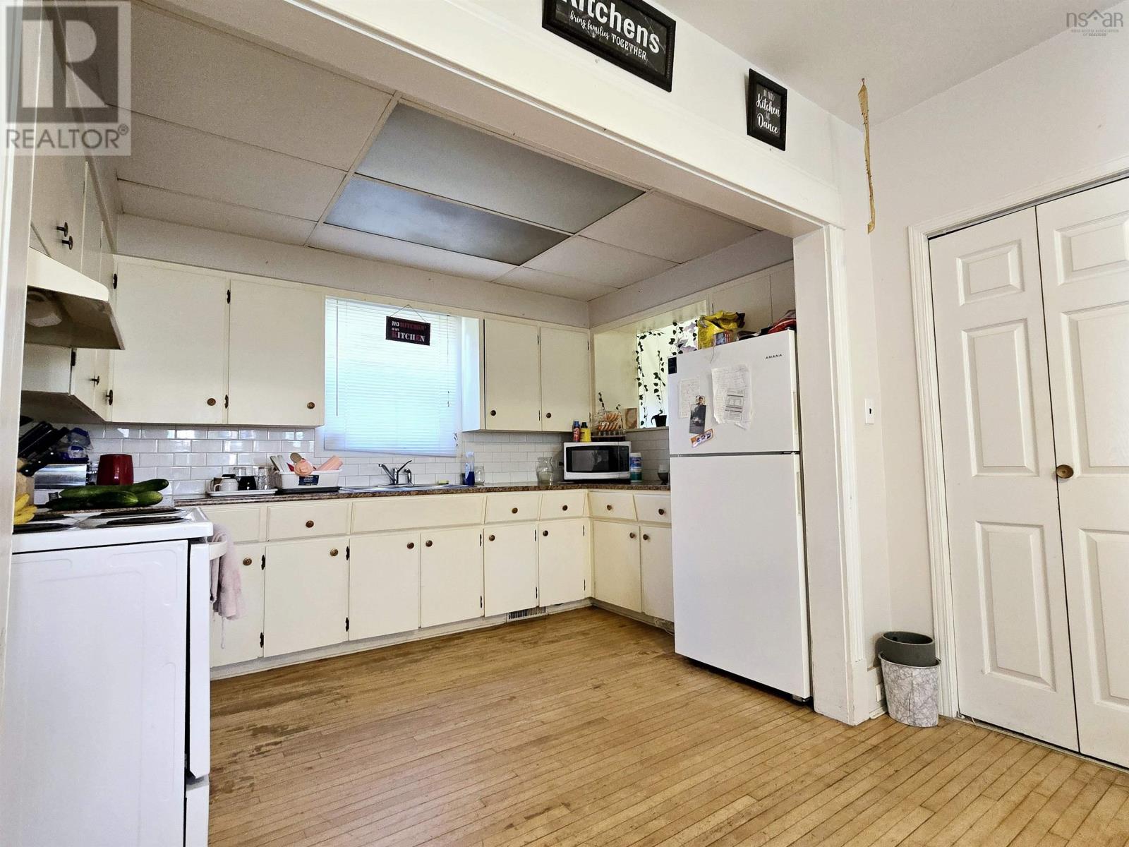 29 Edward Street, Plymouth, Nova Scotia  B0K 1S0 - Photo 10 - 202504623