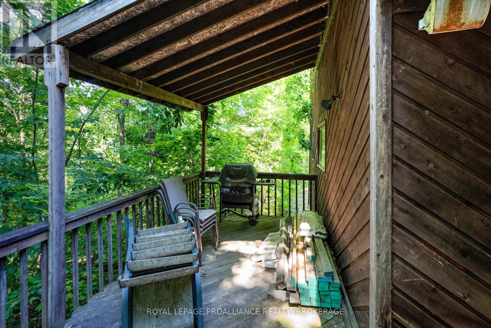 98 Rocky Ridge Lane, Rideau Lakes, Ontario  K0G 1X0 - Photo 13 - X12273269