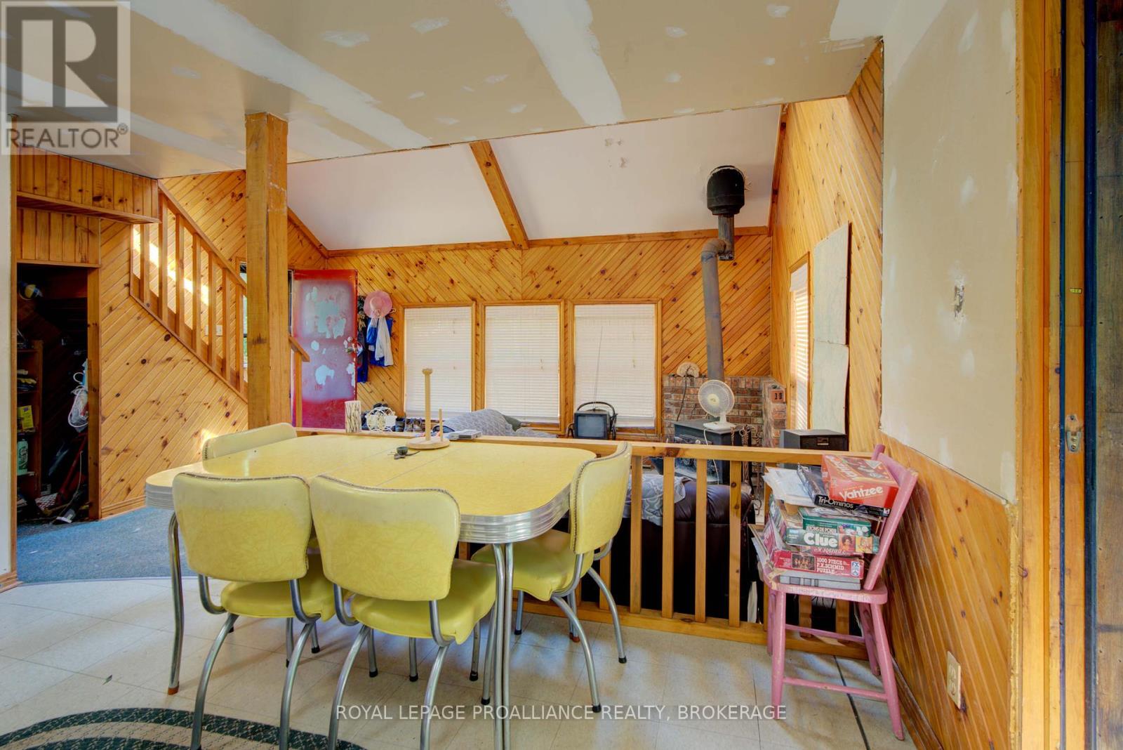 98 Rocky Ridge Lane, Rideau Lakes, Ontario  K0G 1X0 - Photo 17 - X12273269