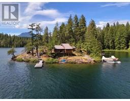 DL 6692 WEST LAKE, Nelson Island, British Columbia