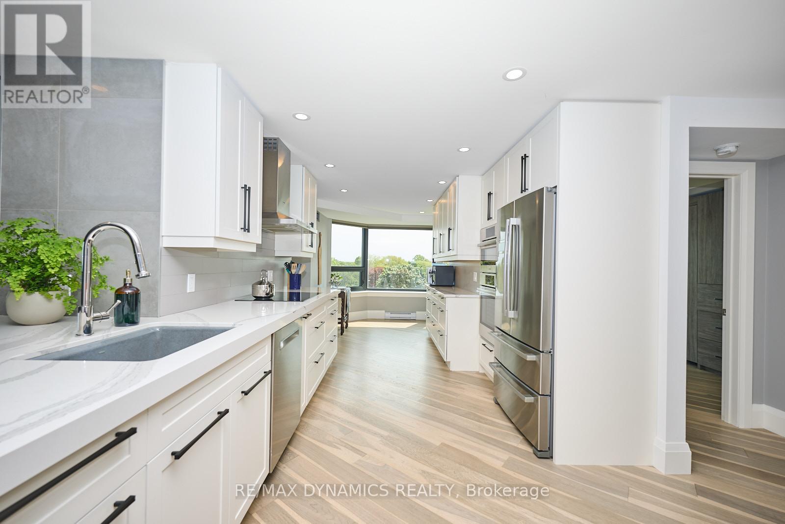 1504 - 701 Geneva Street, St. Catharines, Ontario  L2N 7H9 - Photo 1 - X12201390