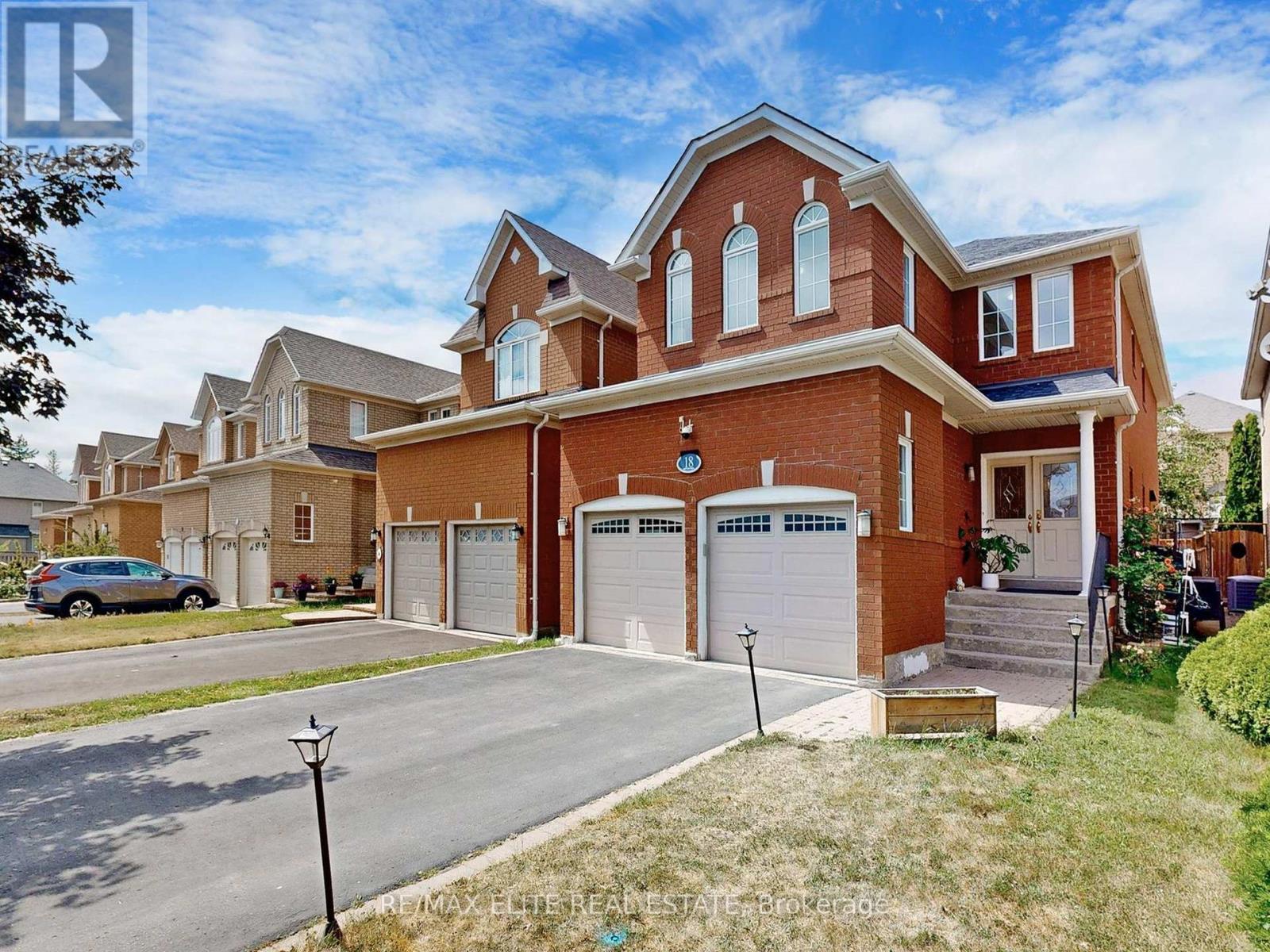 Property at 18 SAPPHIRE DRIVE image 3