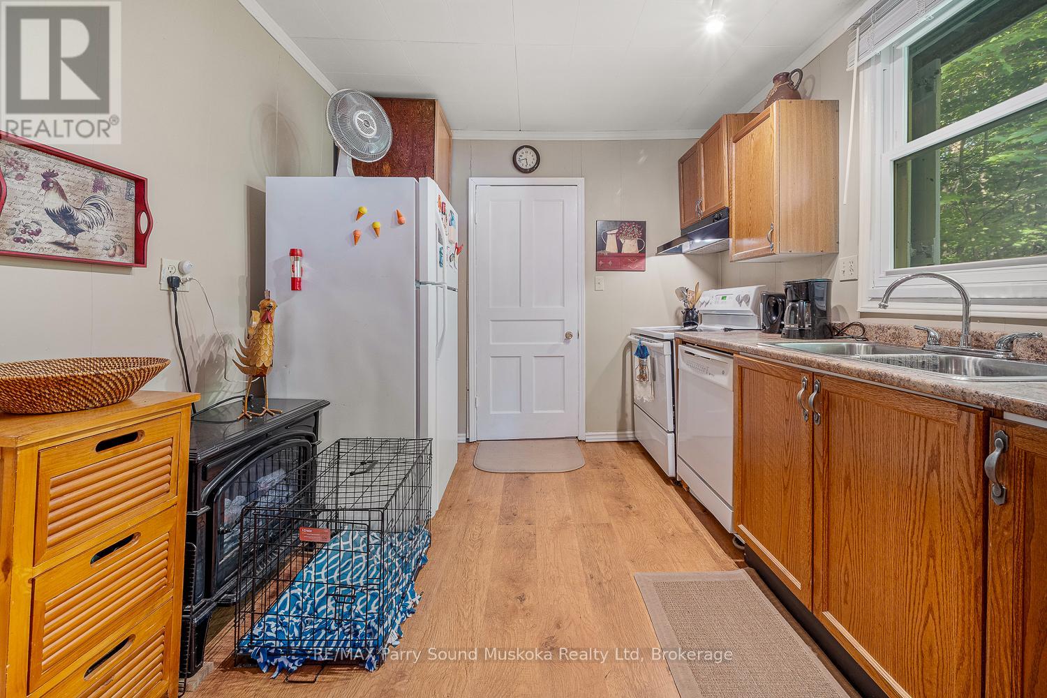28307 Wahwashkesh Lake, Whitestone, Ontario  P0A 1G0 - Photo 38 - X12268465
