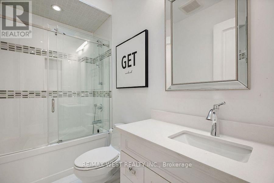 336 Pine Trees Court, Richmond Hill, Ontario  L4C 5N4 - Photo 29 - N12271065