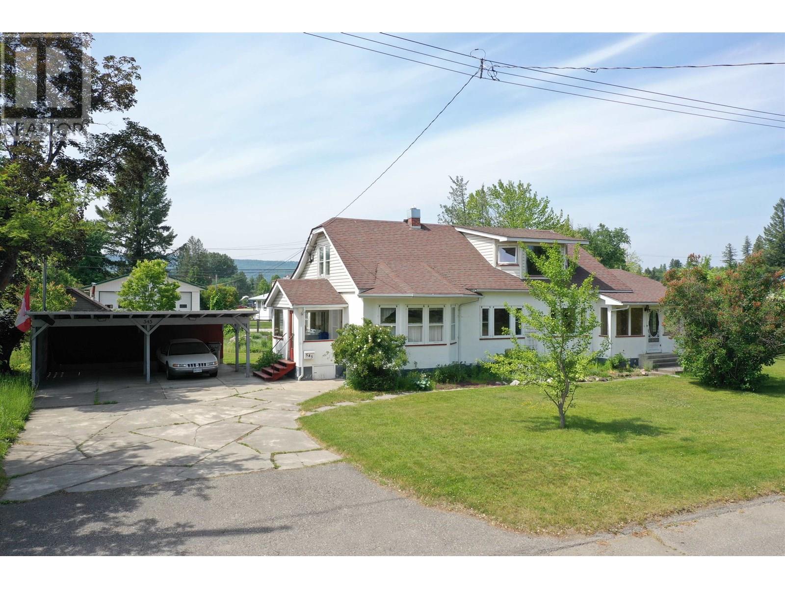 Property at 545 WILSON STREET image 2