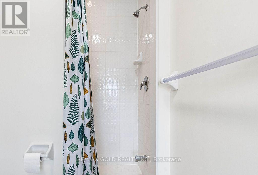 60 Block Road, Brampton, Ontario  L7A 5B3 - Photo 21 - W12273056