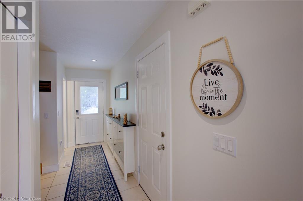 Property at 28 BARTLEMAN Crescent image 5