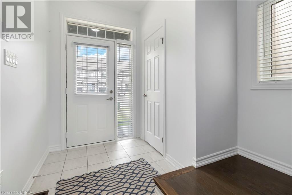Property at 144 FLAGG Avenue image 4