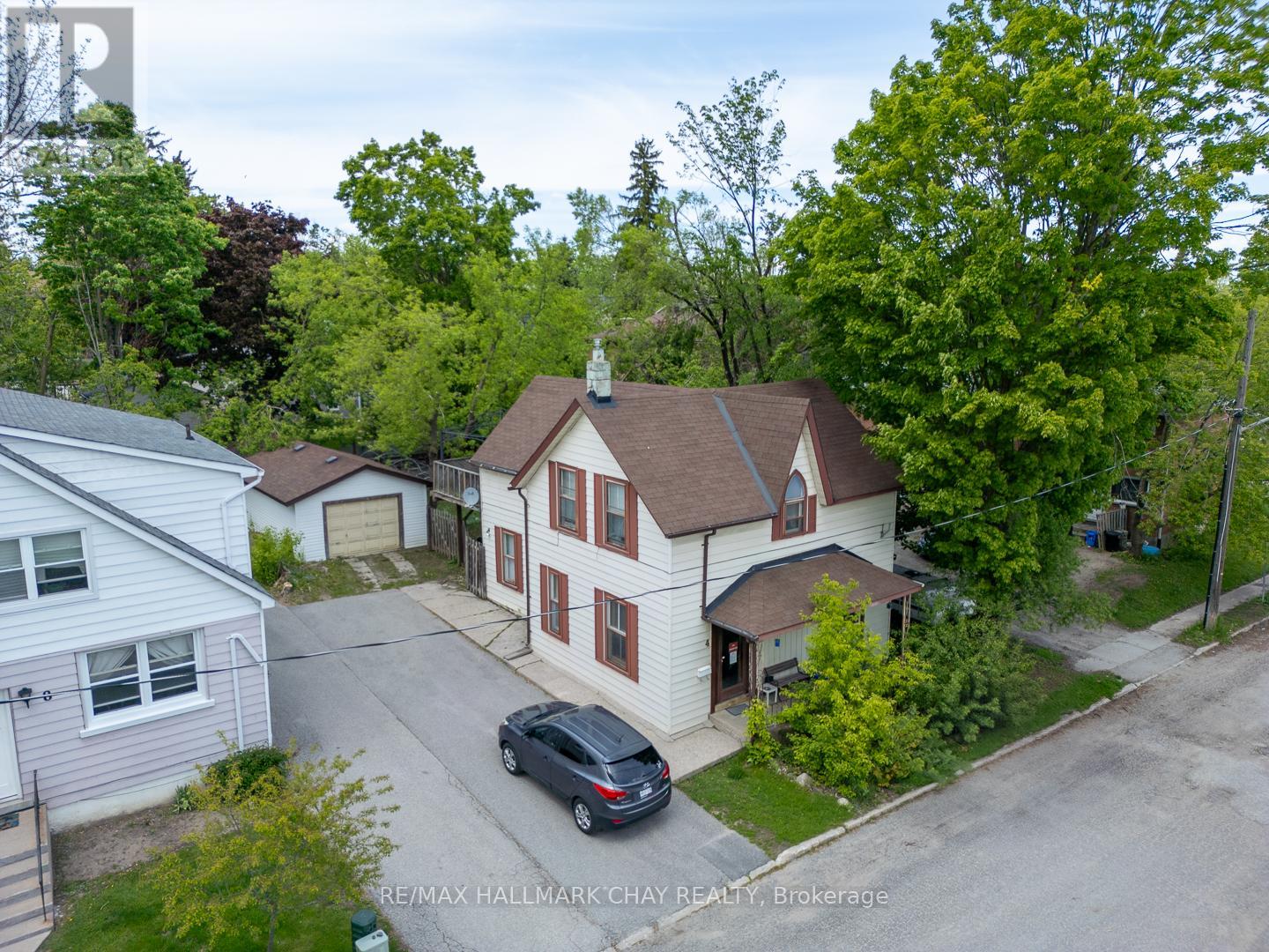 4 East Street, Barrie, Ontario  L4M 2N4 - Photo 10 - S12164262