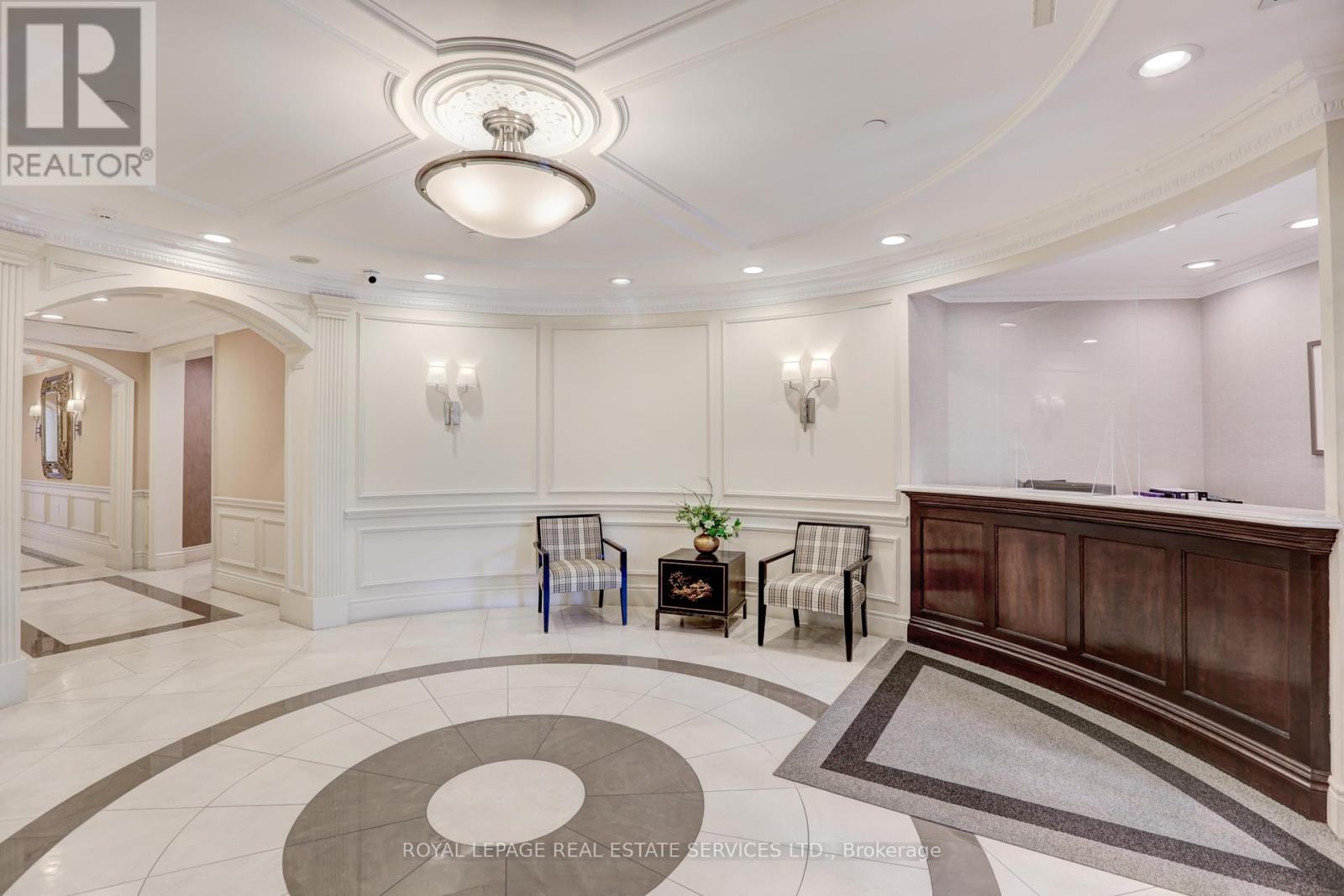 303 - 3085 Bloor Street W, Toronto, Ontario  M8X 1C8 - Photo 21 - W12158567