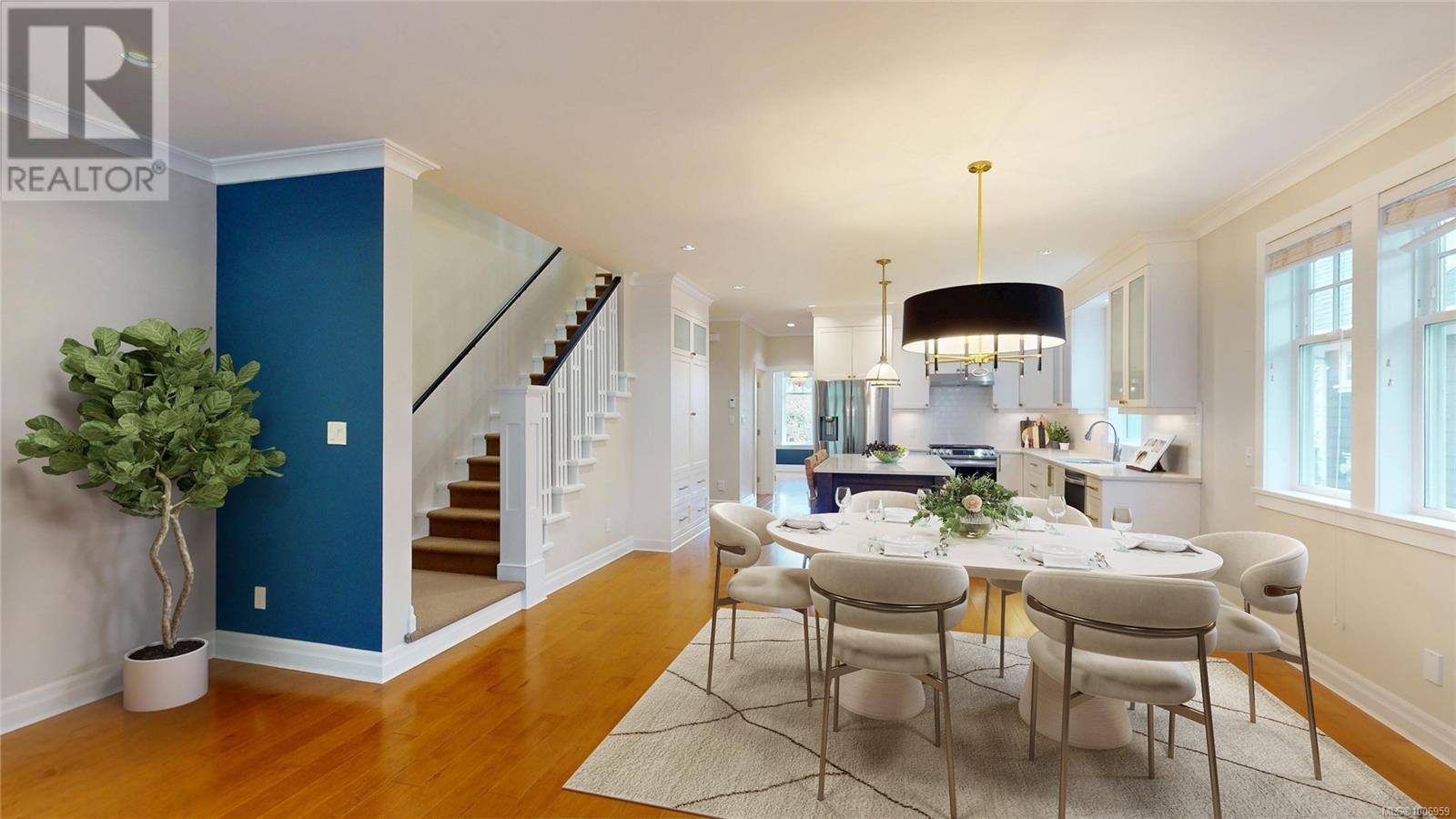 Property at 3 1770 Rockland Ave image 3