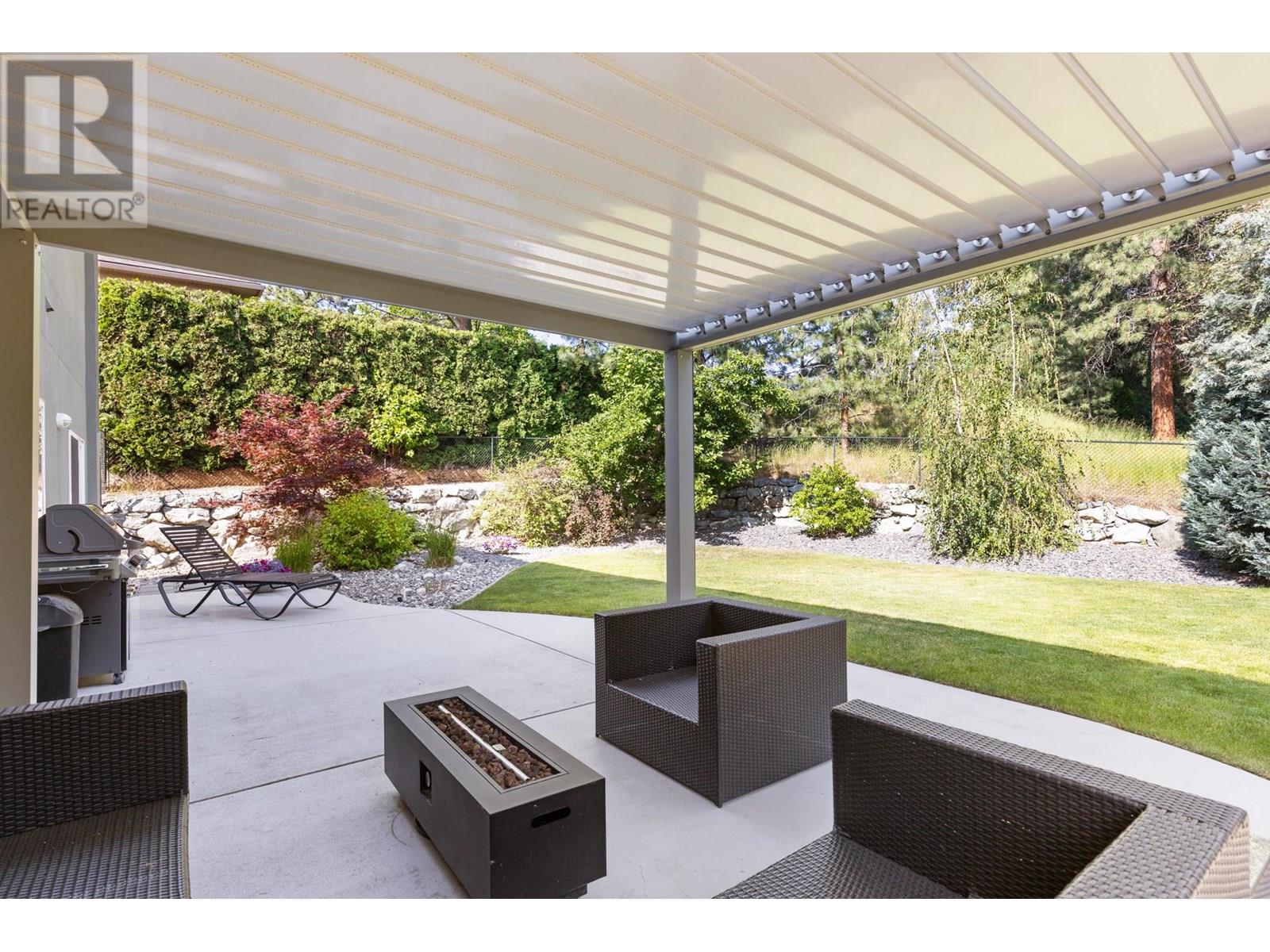 Property at 2111 Lillooet Crescent image 5