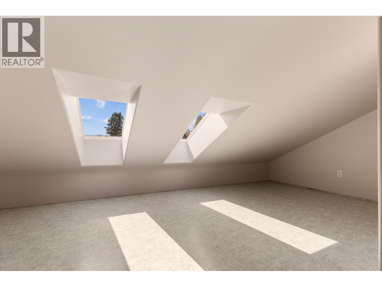 2111 Lillooet Crescent, Kelowna, British Columbia  V1V 1Y2 - Photo 46 - 10352461