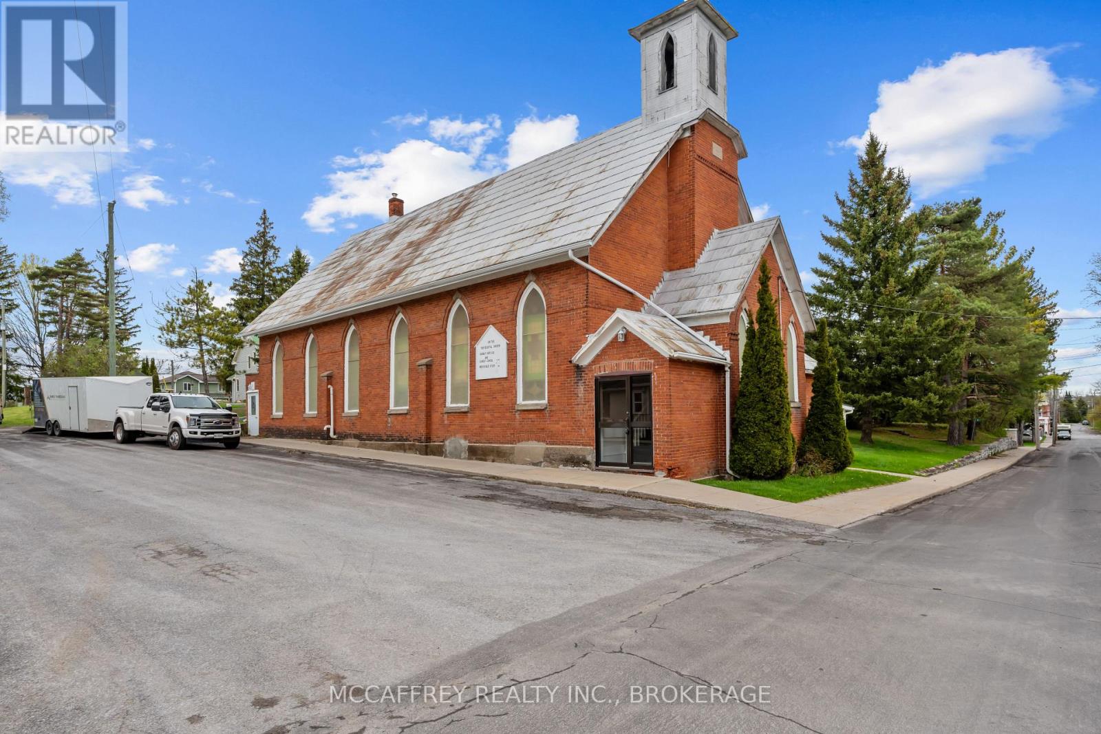 4 Neely Street, Stone Mills, Ontario  K0K 3G0 - Photo 2 - X12273318