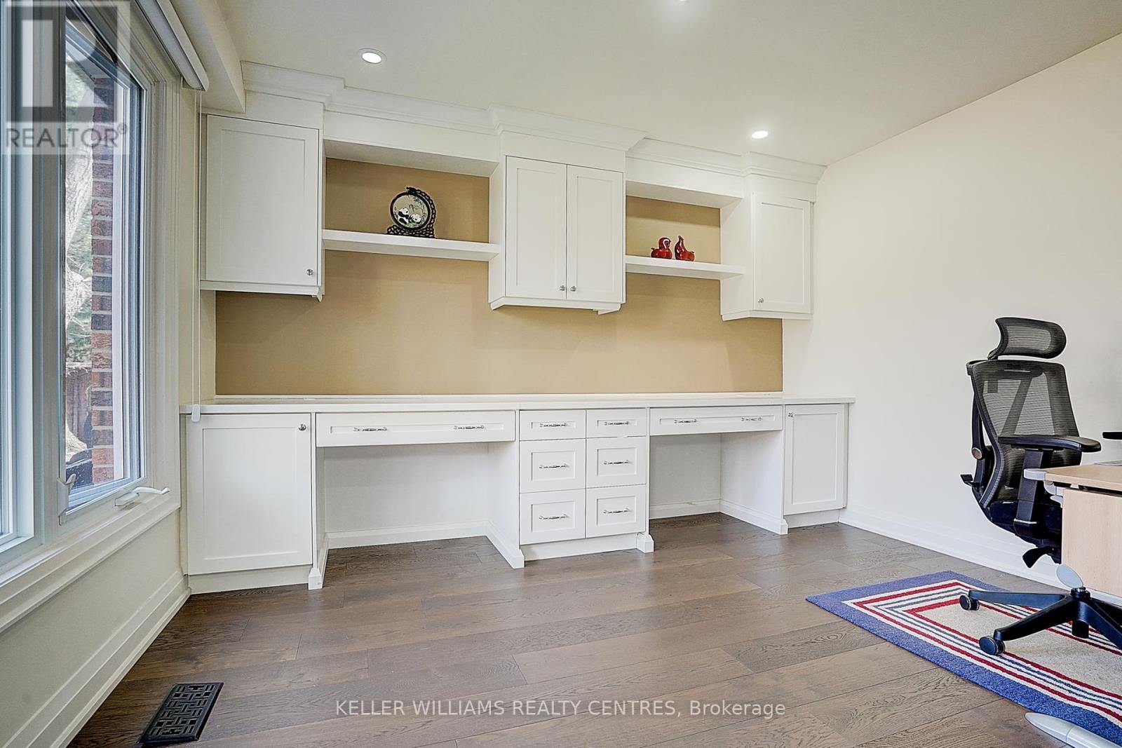11 Elkpath Avenue, Toronto, Ontario  M2L 2V9 - Photo 23 - C12100777