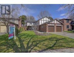 11 Elkpath Avenue, Toronto (St. Andrew-Windfields), Ca