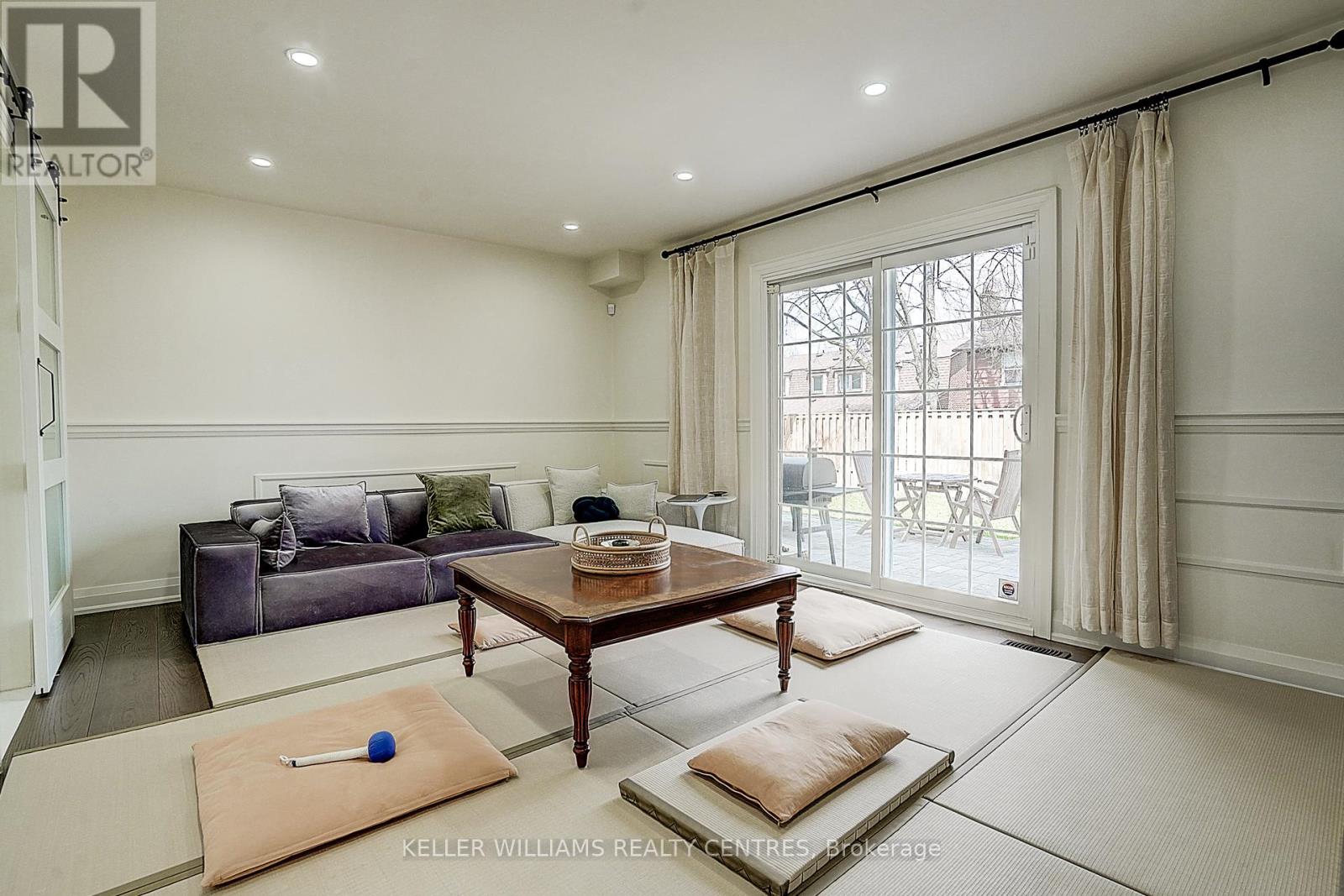11 Elkpath Avenue, Toronto, Ontario  M2L 2V9 - Photo 19 - C12100777