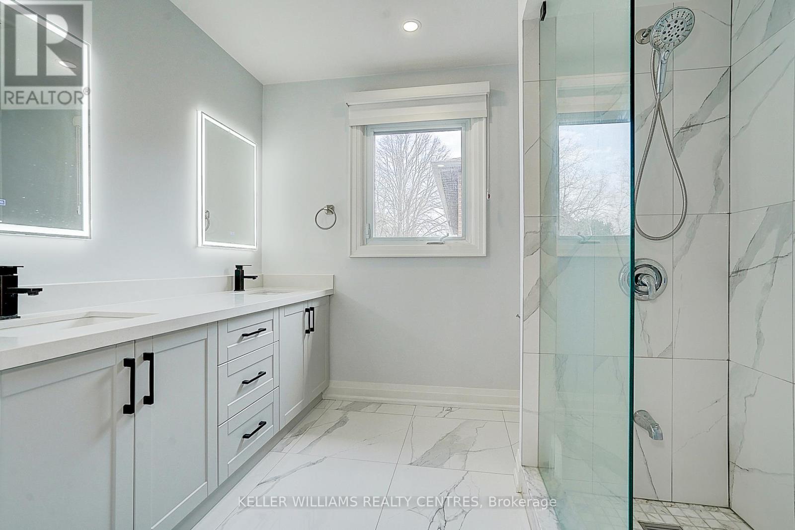 11 Elkpath Avenue, Toronto, Ontario  M2L 2V9 - Photo 43 - C12100777