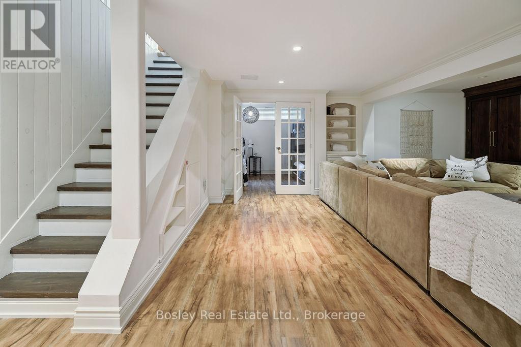 118 Heritage Drive, Blue Mountains, Ontario  L9Y 0M6 - Photo 30 - X12273386