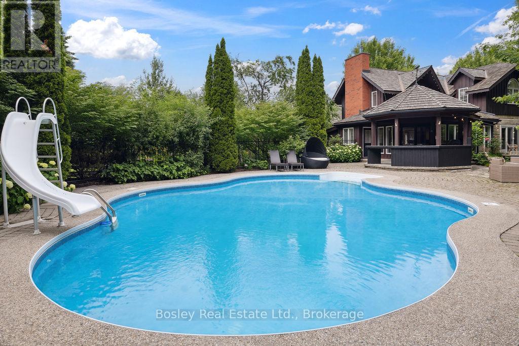 118 Heritage Drive, Blue Mountains, Ontario  L9Y 0M6 - Photo 43 - X12273386