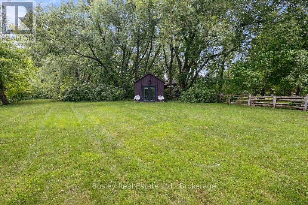 118 Heritage Drive, Blue Mountains, Ontario  L9Y 0M6 - Photo 44 - X12273386