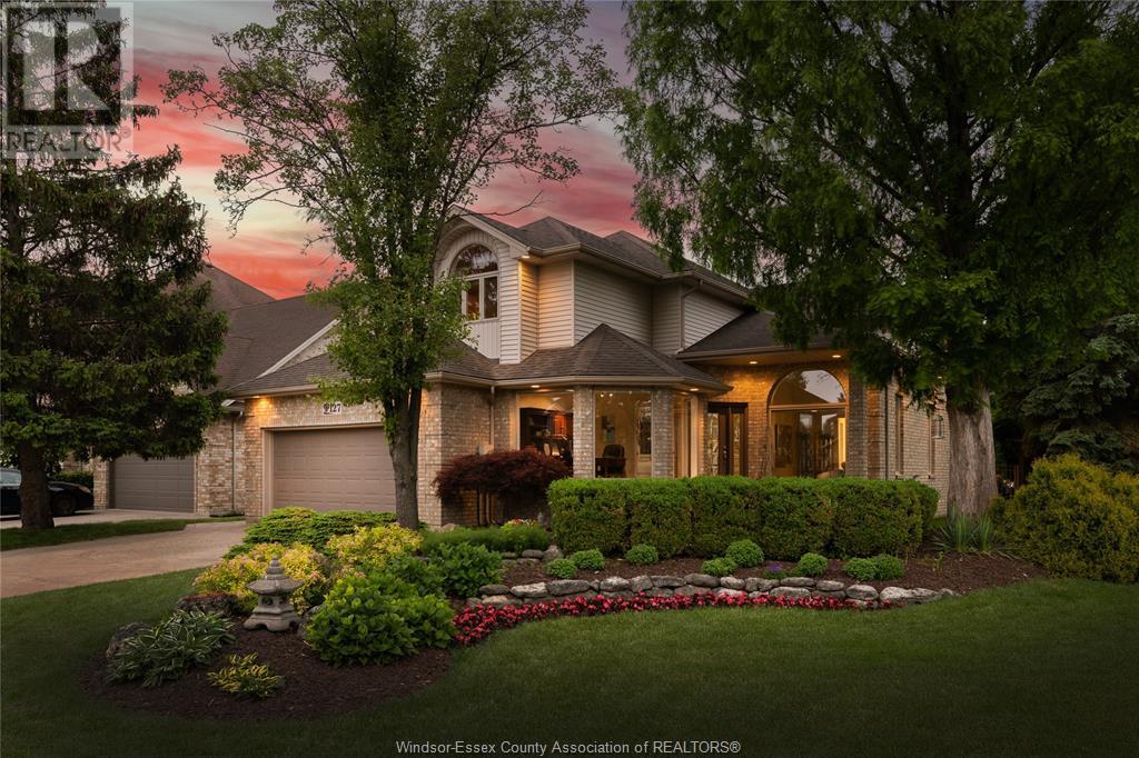 Property at 127 MCMURREN CRESCENT image 1