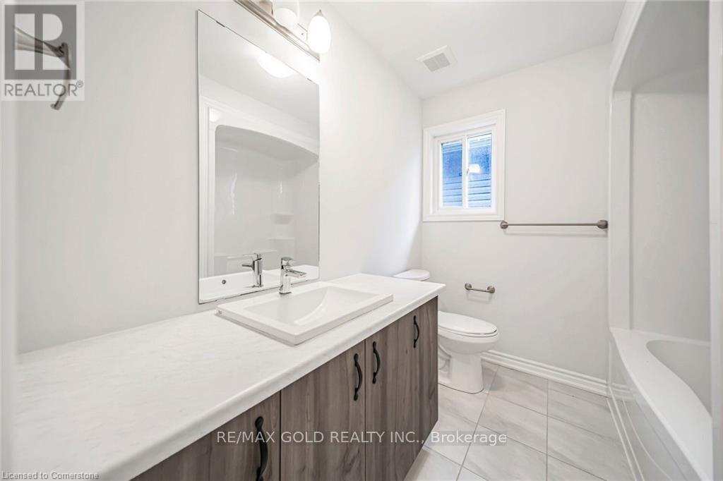 3 Caroline Street, Welland, Ontario  L3B 0J8 - Photo 25 - X12264945